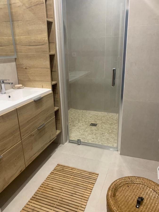 Appartement Douceurs Des Iles à Fréjus Extérieur photo